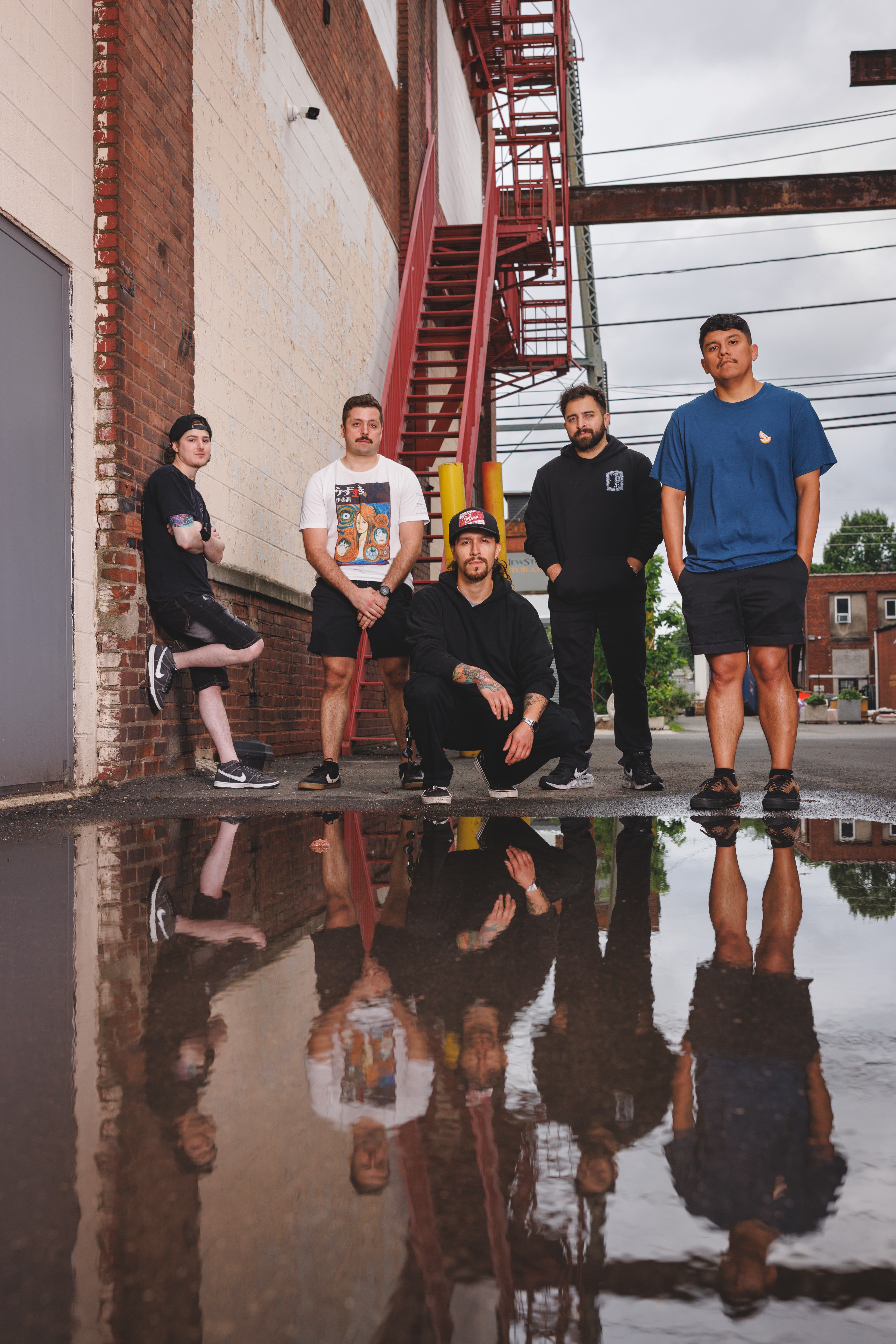 Members of Undisputed together